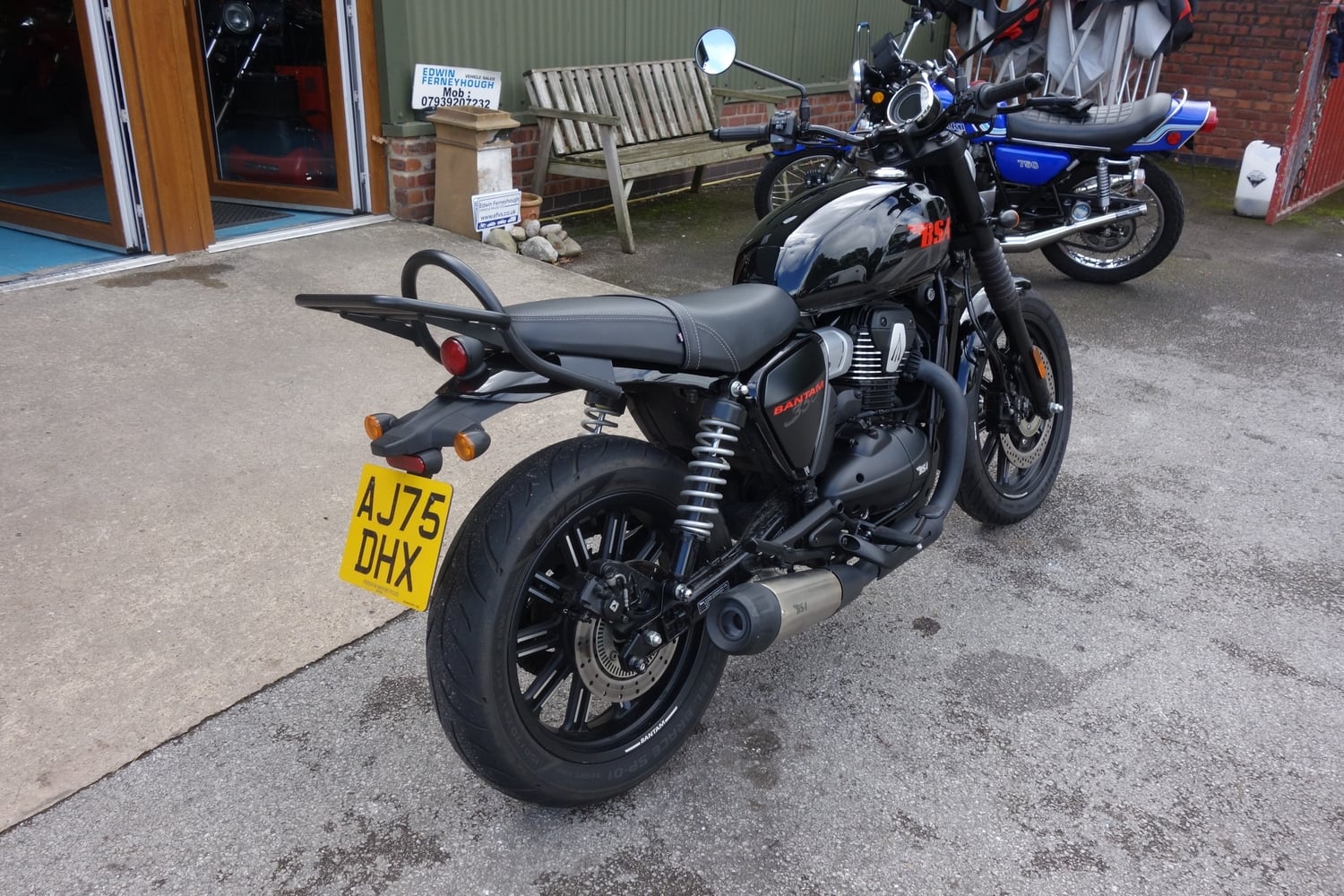 [ berth ]BSA Bantam