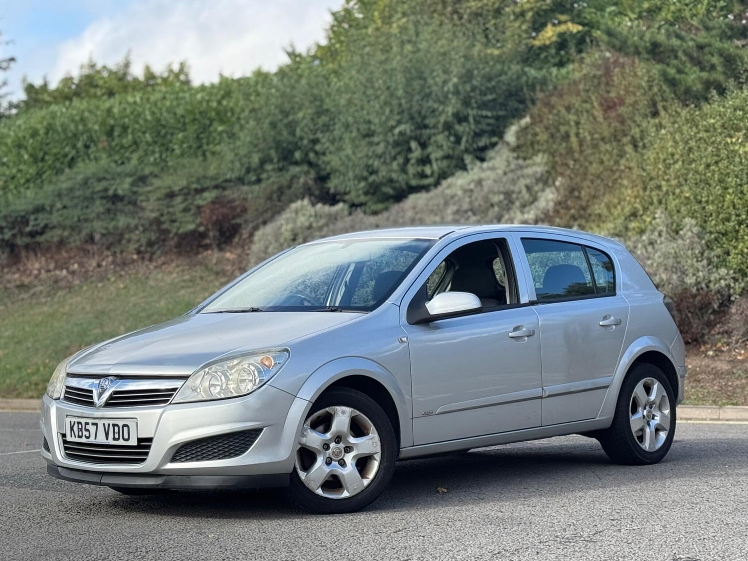 [ berth ]Vauxhall Astra