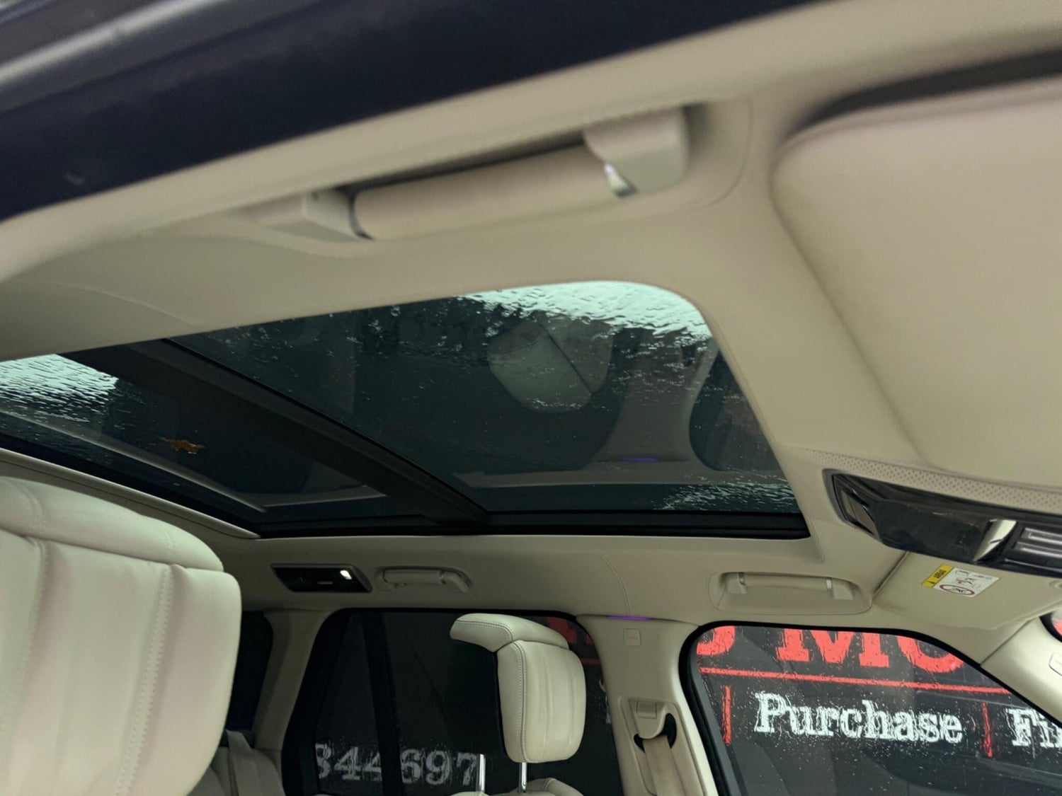 Land Rover Range Rover 2019 - Cars in Addlestone
