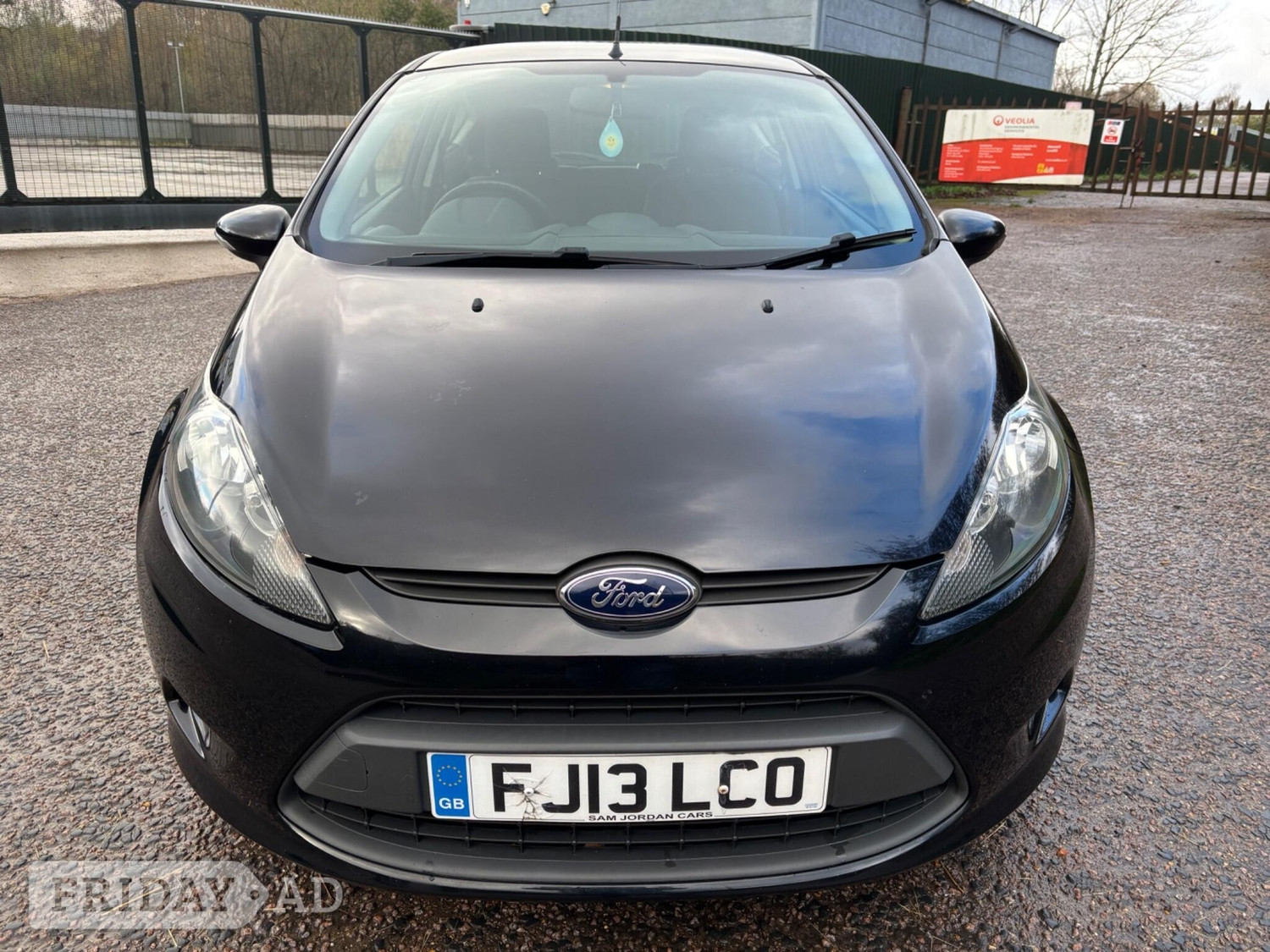 [ berth ]Ford Fiesta