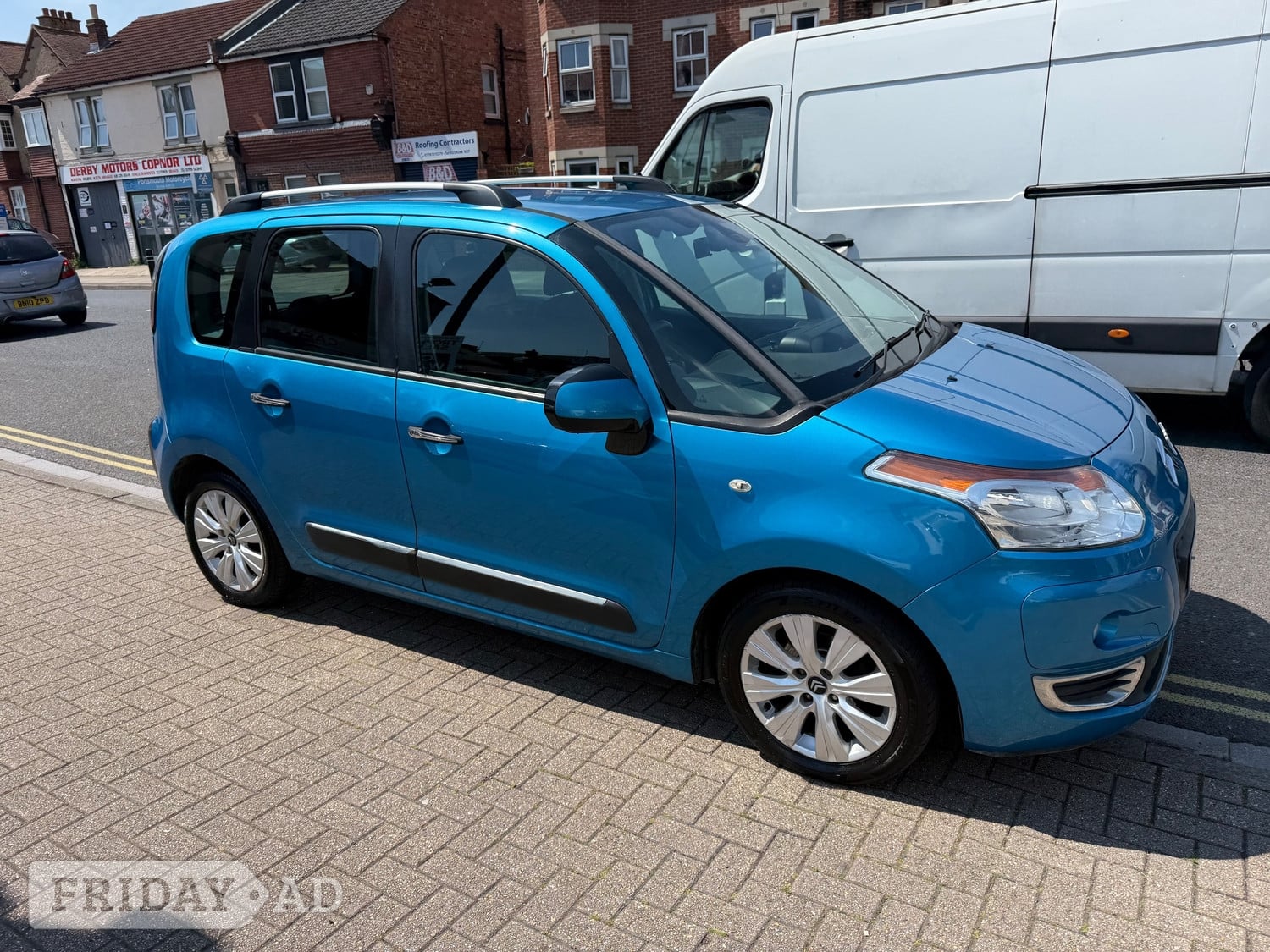 [ berth ]Citroen C3 Picasso