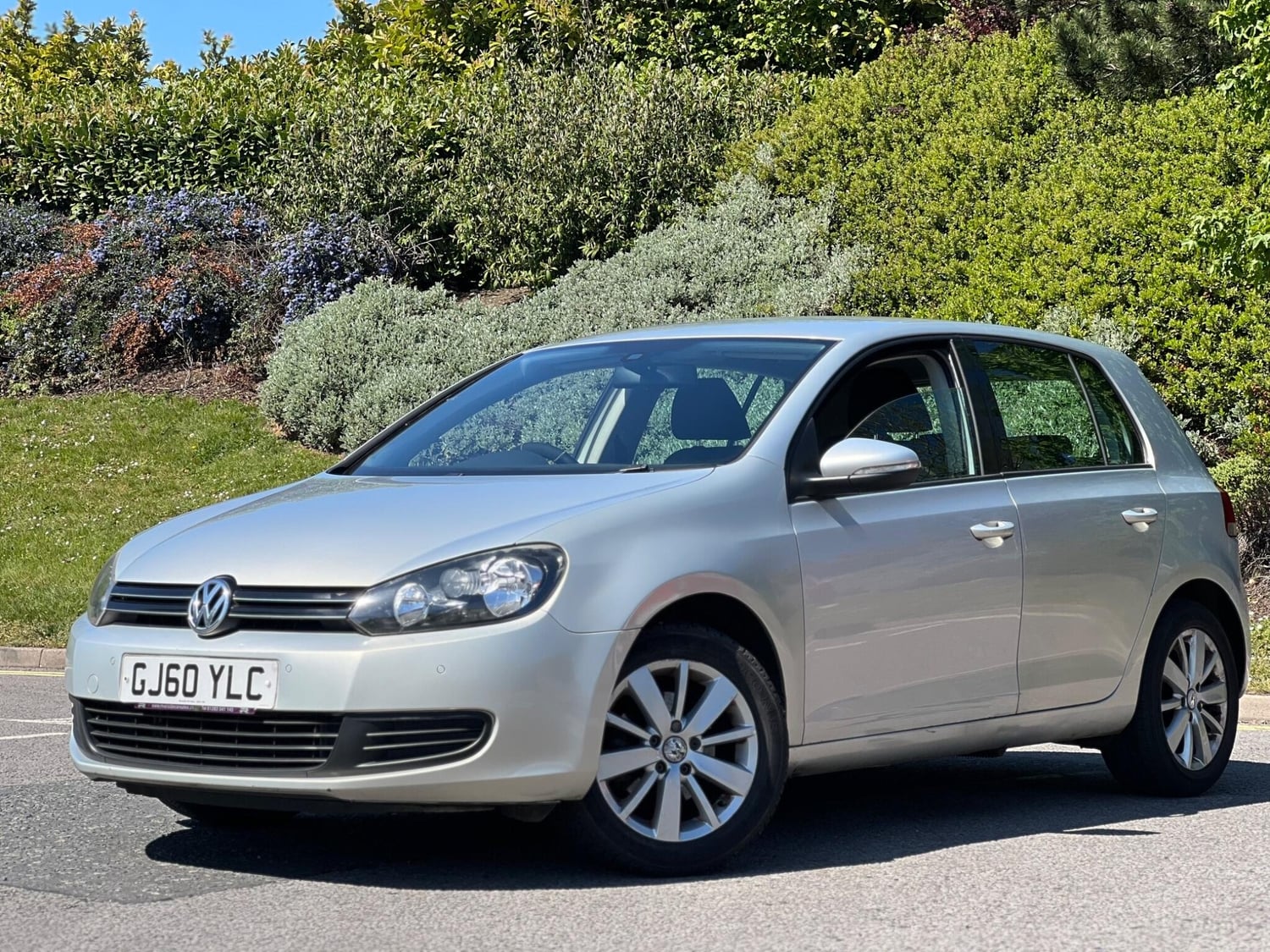 [ berth ]Volkswagen Golf