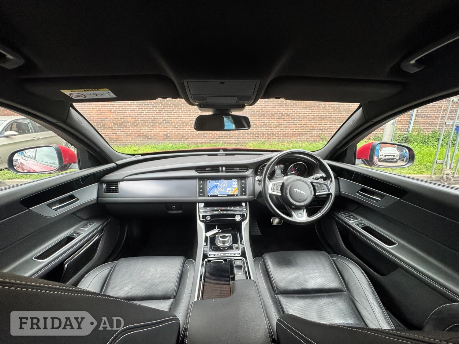 [ berth ]Jaguar XF