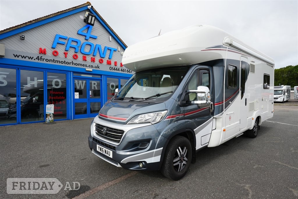 Auto-Trail Frontier Savannah 2016 for sale in Haywards Heath