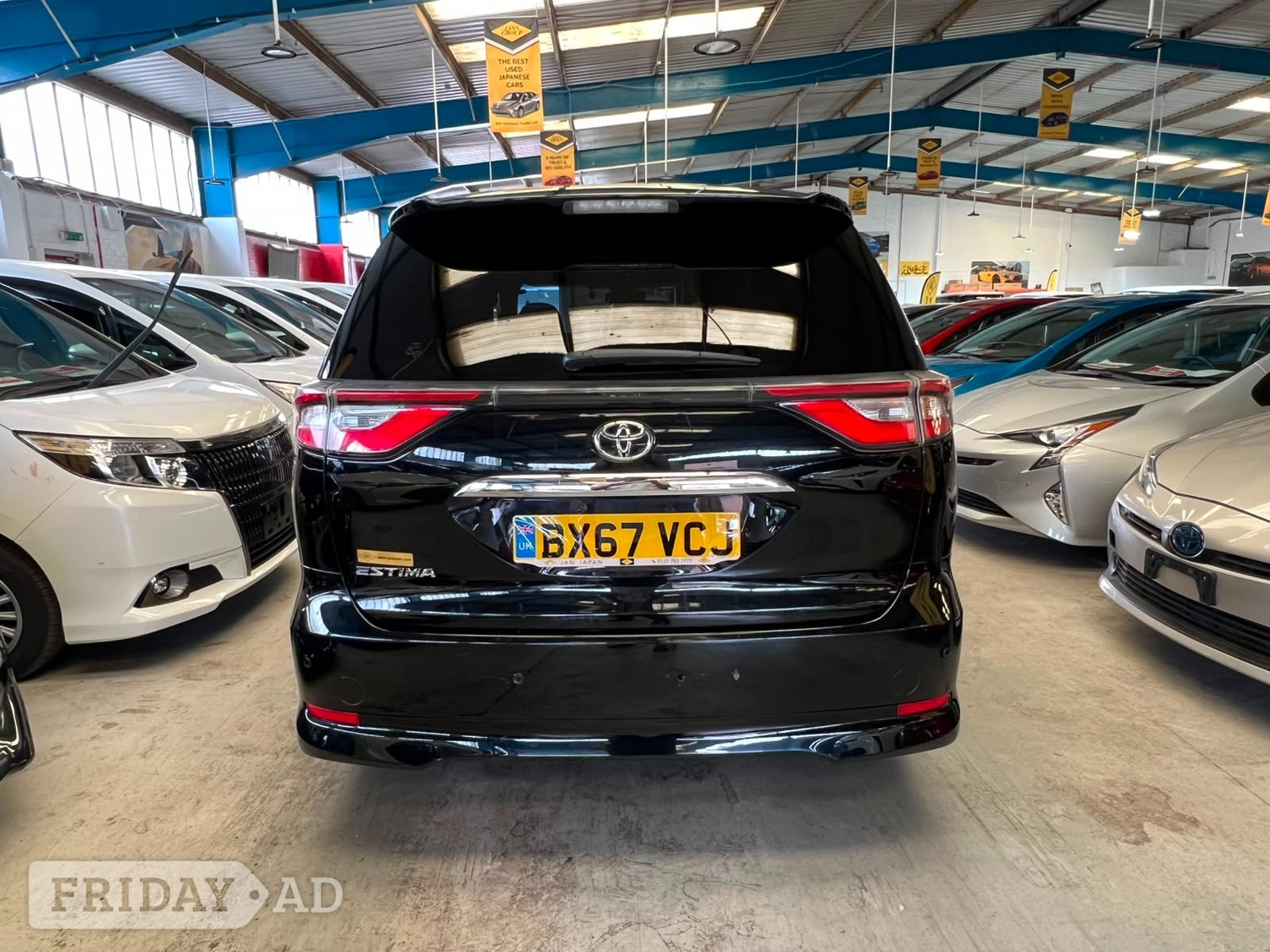 [ berth ]Toyota Estima