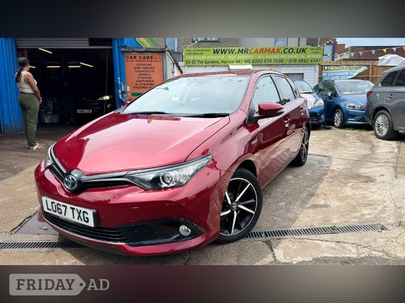Toyota Auris 2018 in Harrow