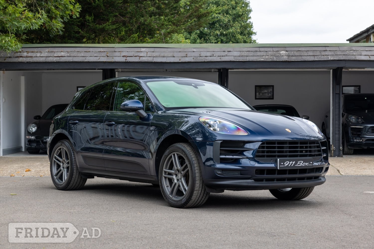 Porsche Macan 2019 in Bromley
