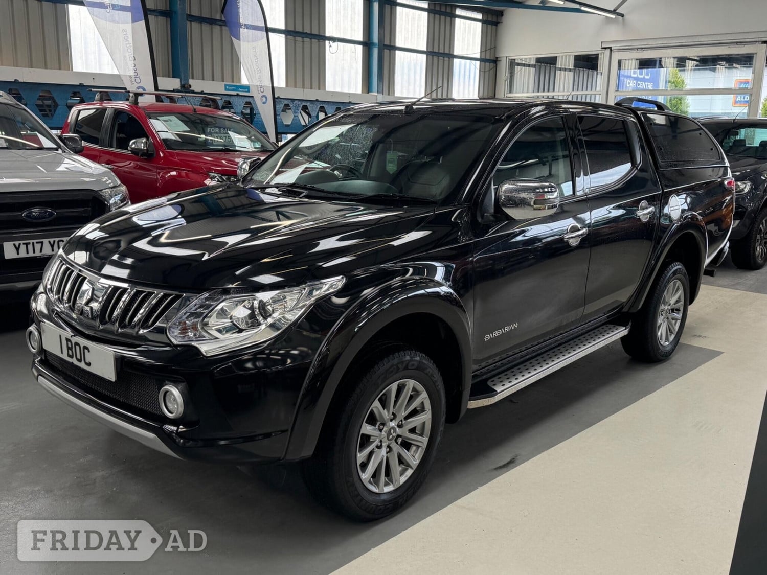 Mitsubishi L200 2016 - Vans & Commercial Vehicles in Bolton