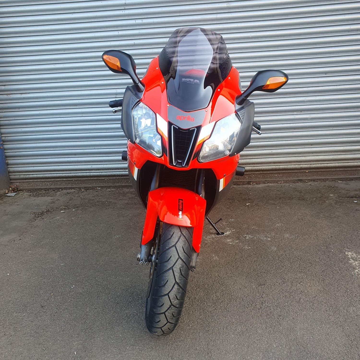 Aprilia RSV 2004 - Motorbikes, Scooters & Quads