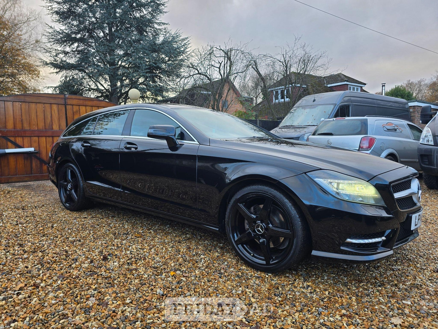 Mercedes-Benz CLS Class 2014 in Aldershot