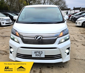 Toyota Vellfire 2014