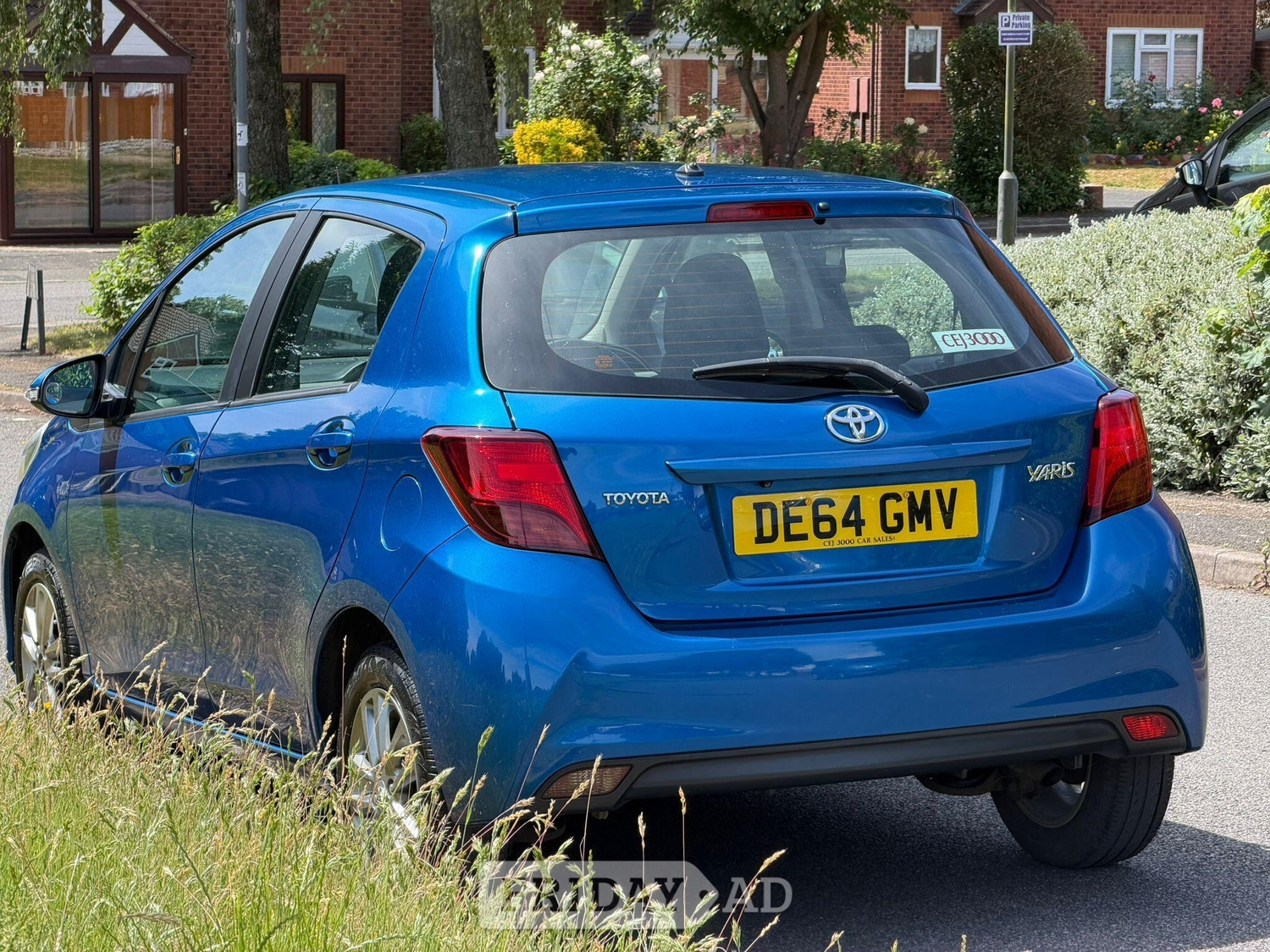 Toyota Yaris 2014 - Cars