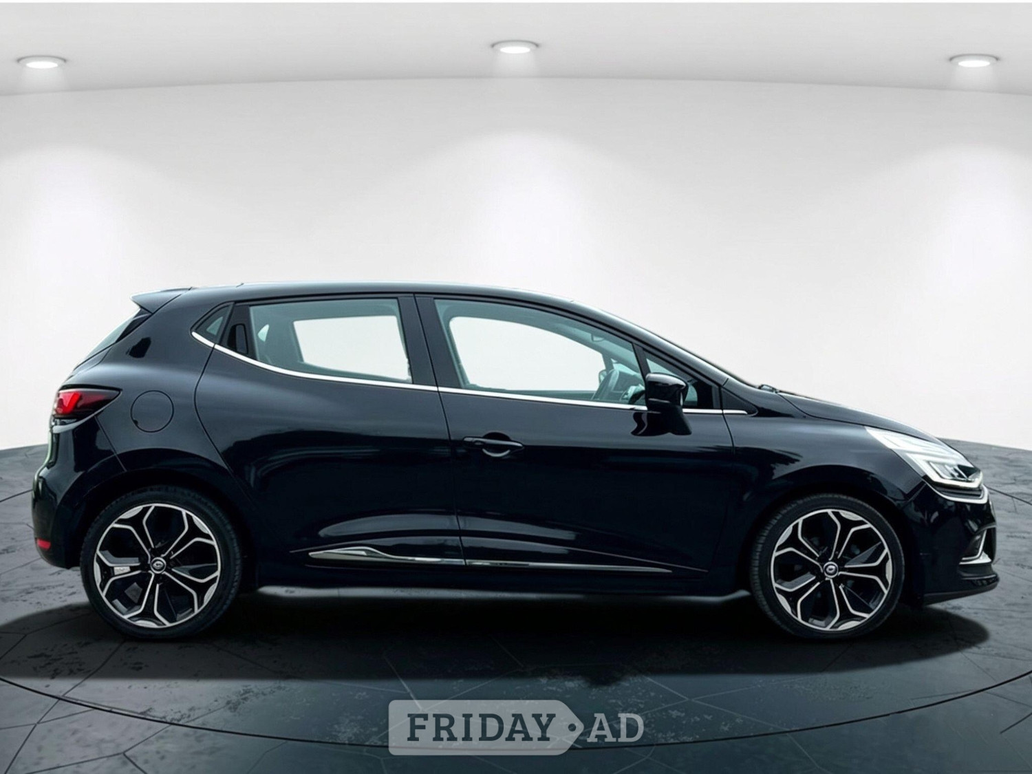 [ berth ]Renault Clio
