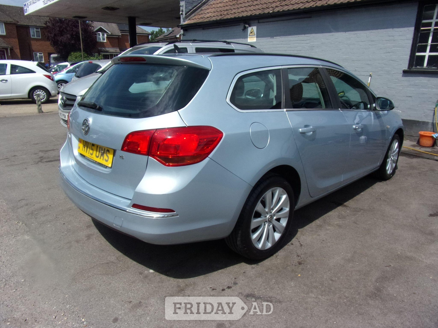 [ berth ]Vauxhall Astra