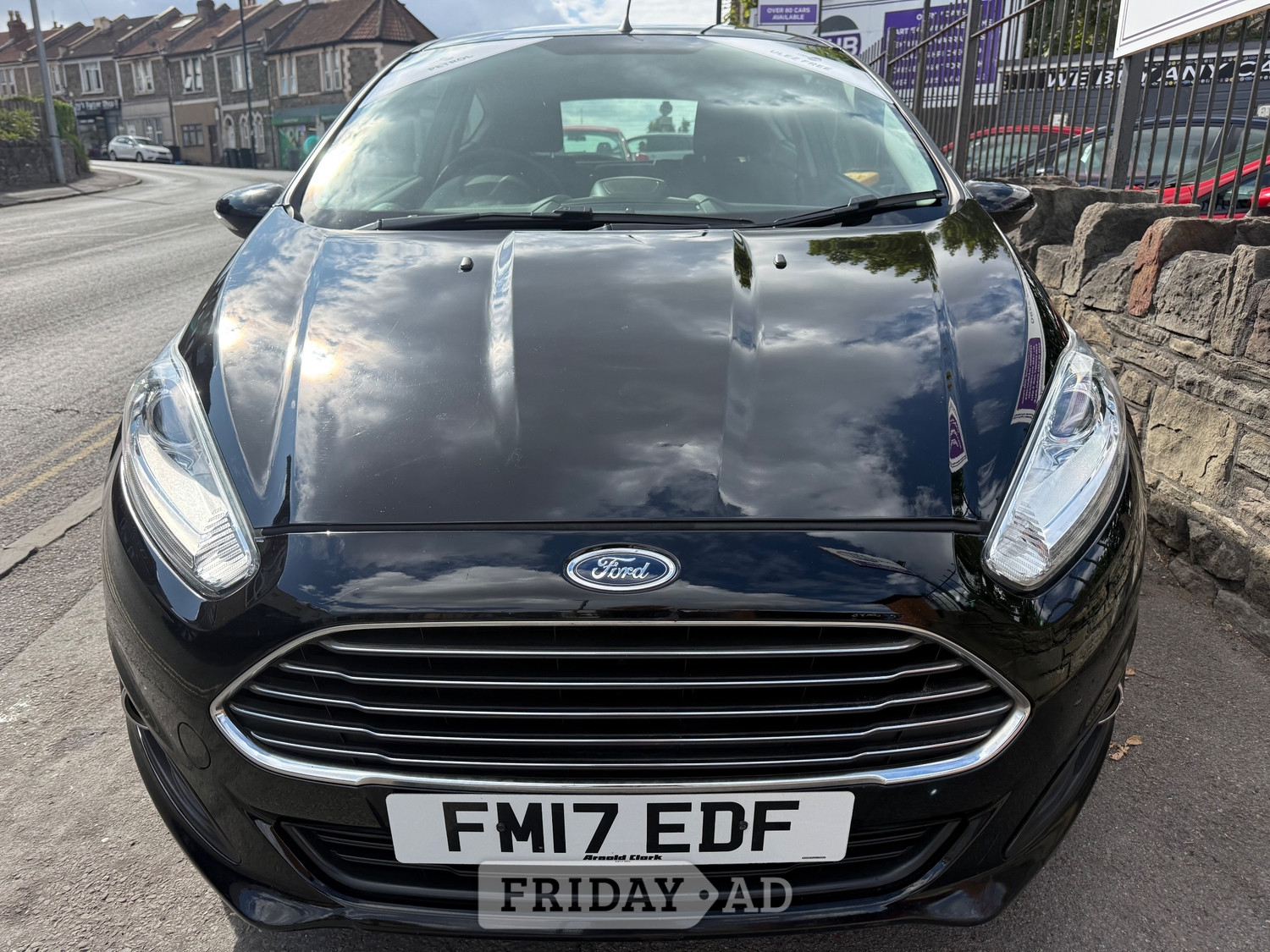 [ berth ]Ford Fiesta