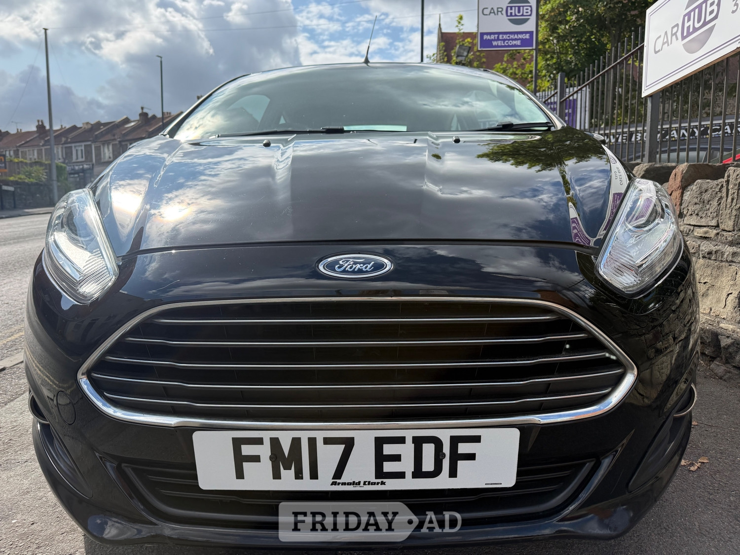 Ford Fiesta 2017 - Cars in Bristol
