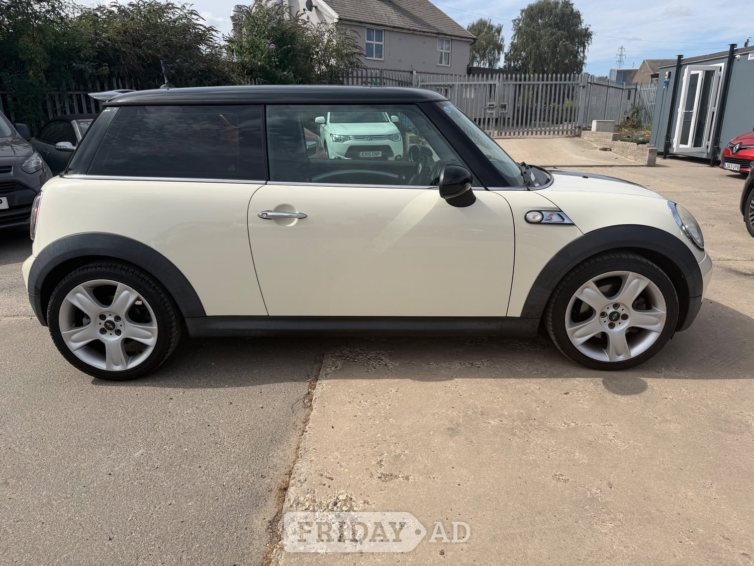 Mini Hatch 2007 - Cars