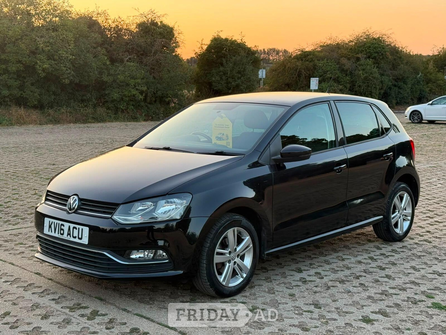 Volkswagen Polo 2016 - Cars