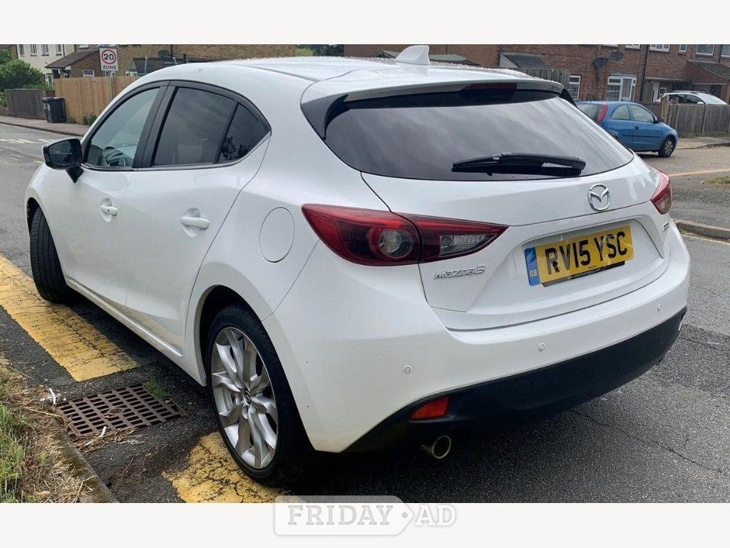 Mazda 3 2015 - Cars