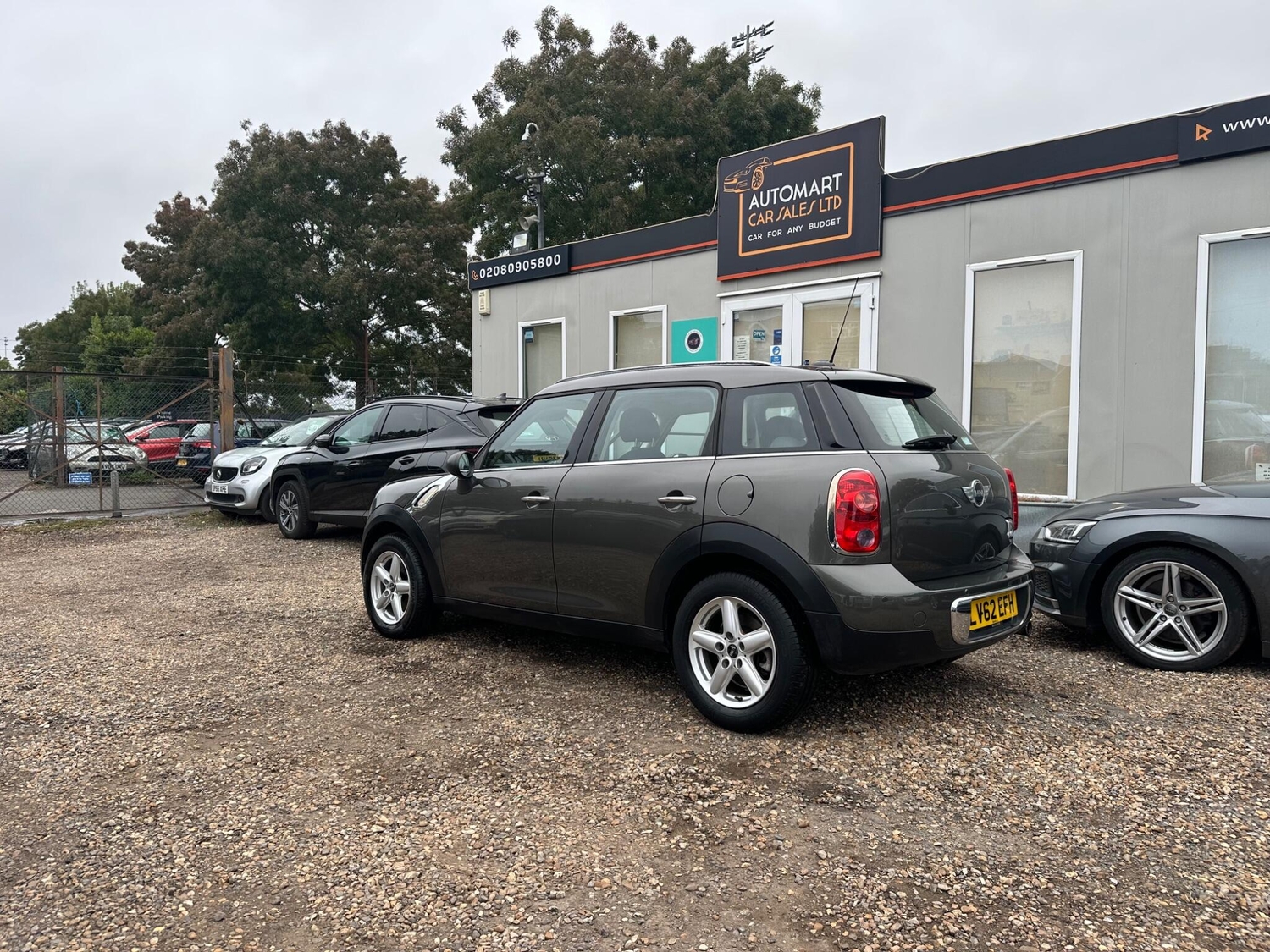 Mini Countryman 2012 - Cars in Sunbury-On-Thames