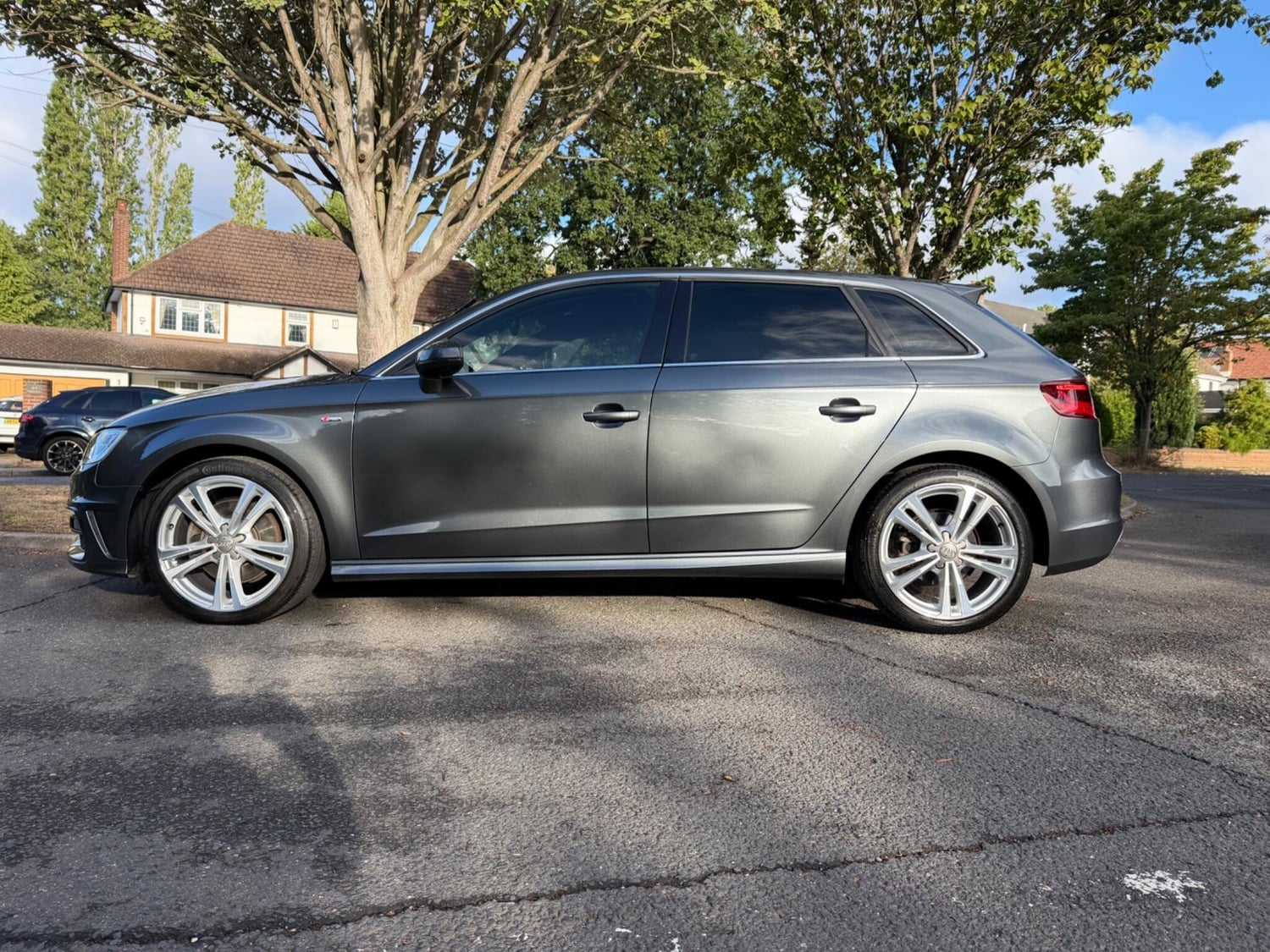 [ berth ]Audi A3