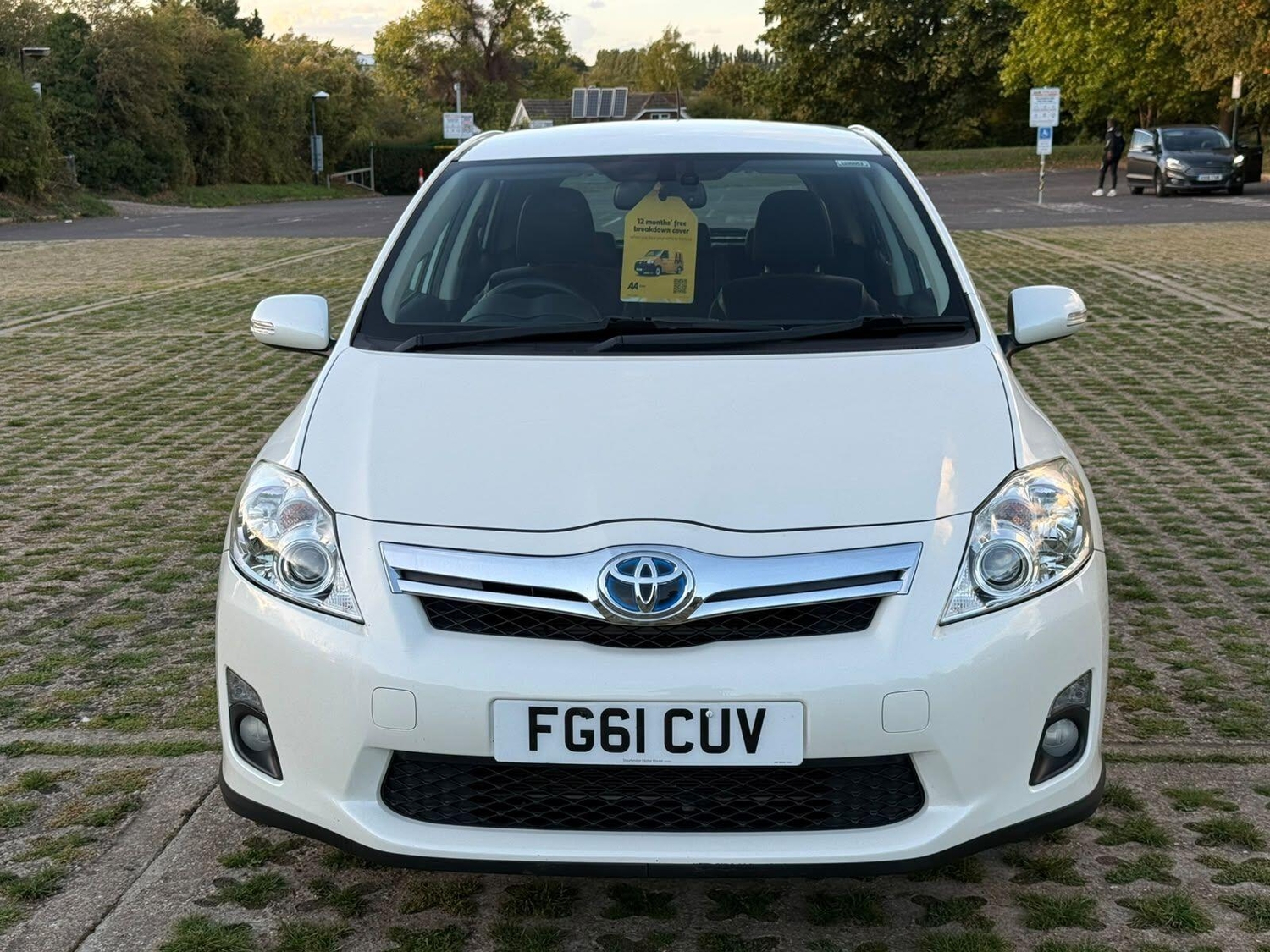 [ berth ]Toyota Auris