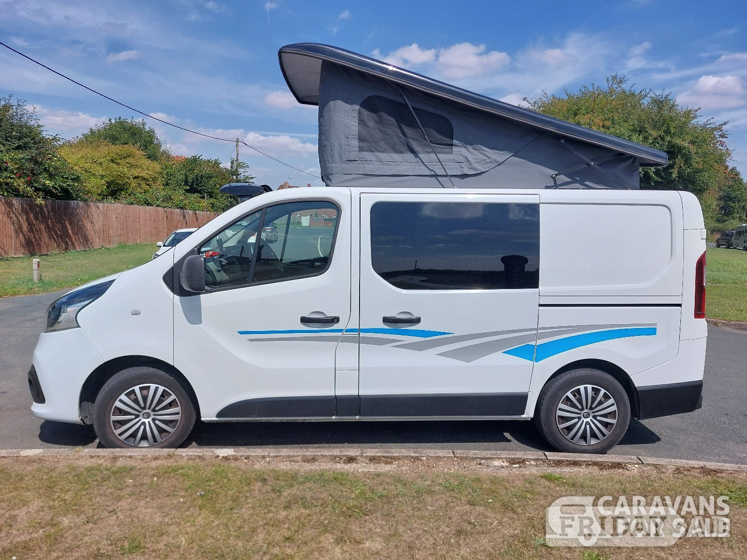 Renault Trafic SL27 Business Plus Camper Van Routh