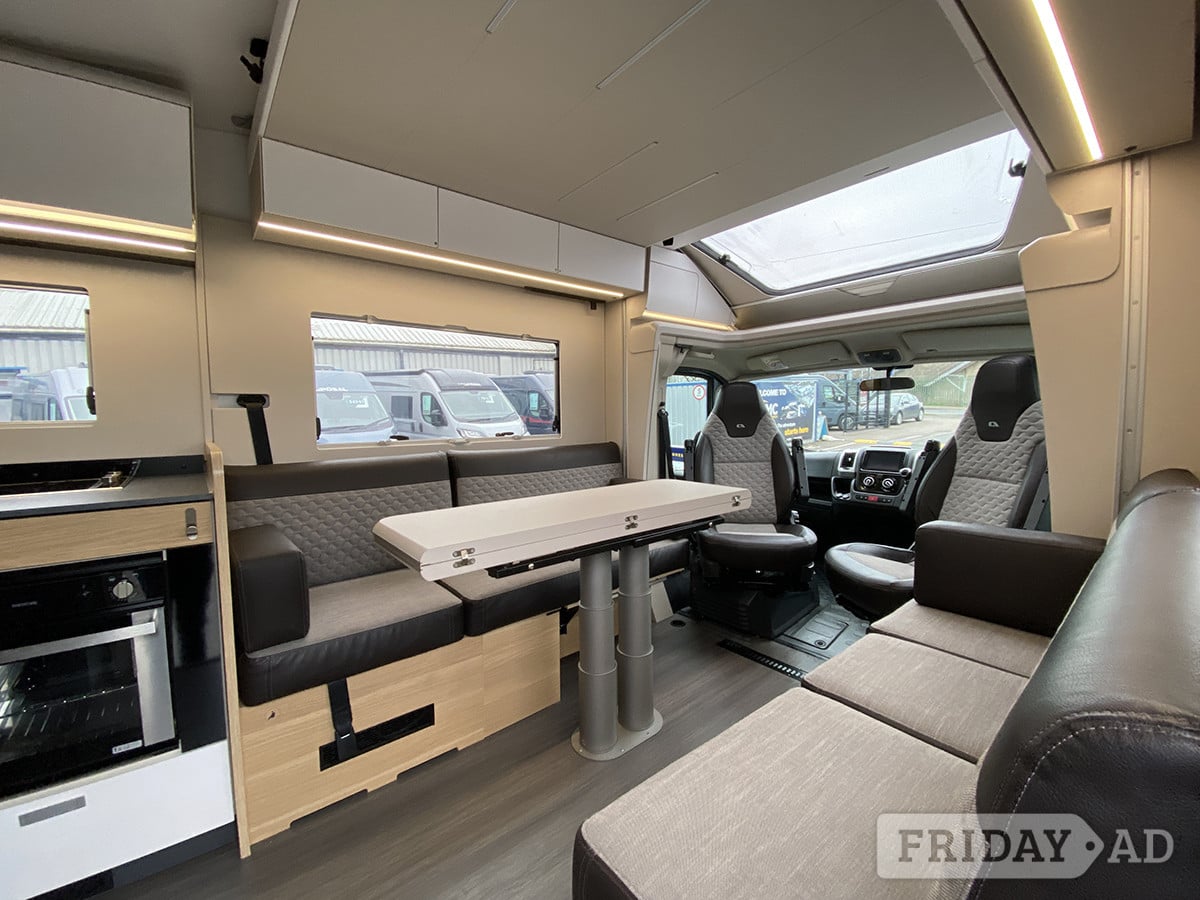 Adria Matrix Plus 600 DT 2021 for sale - Motorhomes & Caravans in Newark