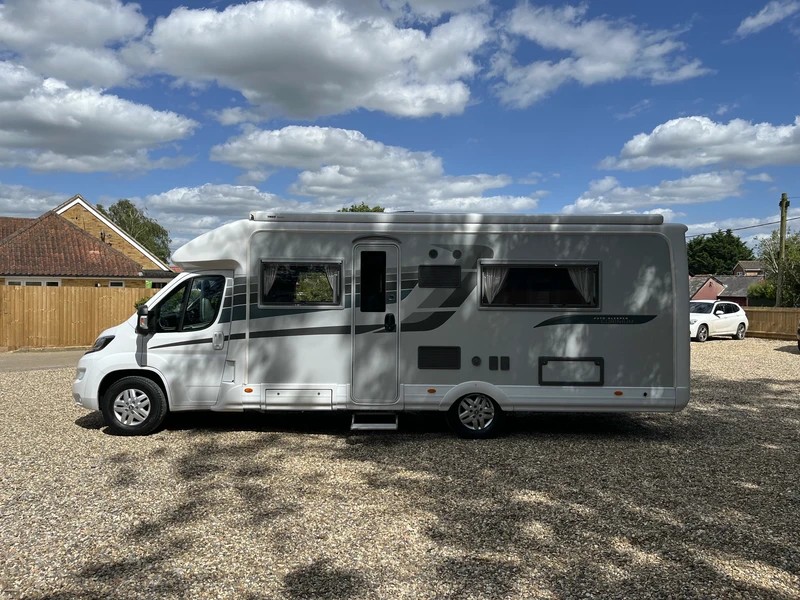 Auto-Sleepers Corinium FB 2021 for sale - Motorhomes & Caravans in Halstead