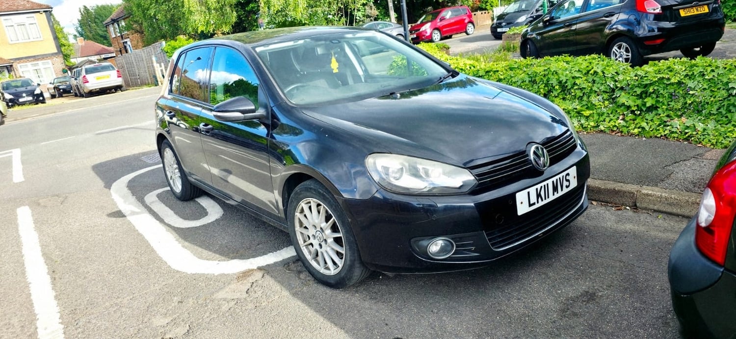 Volkswagen Golf Sutton