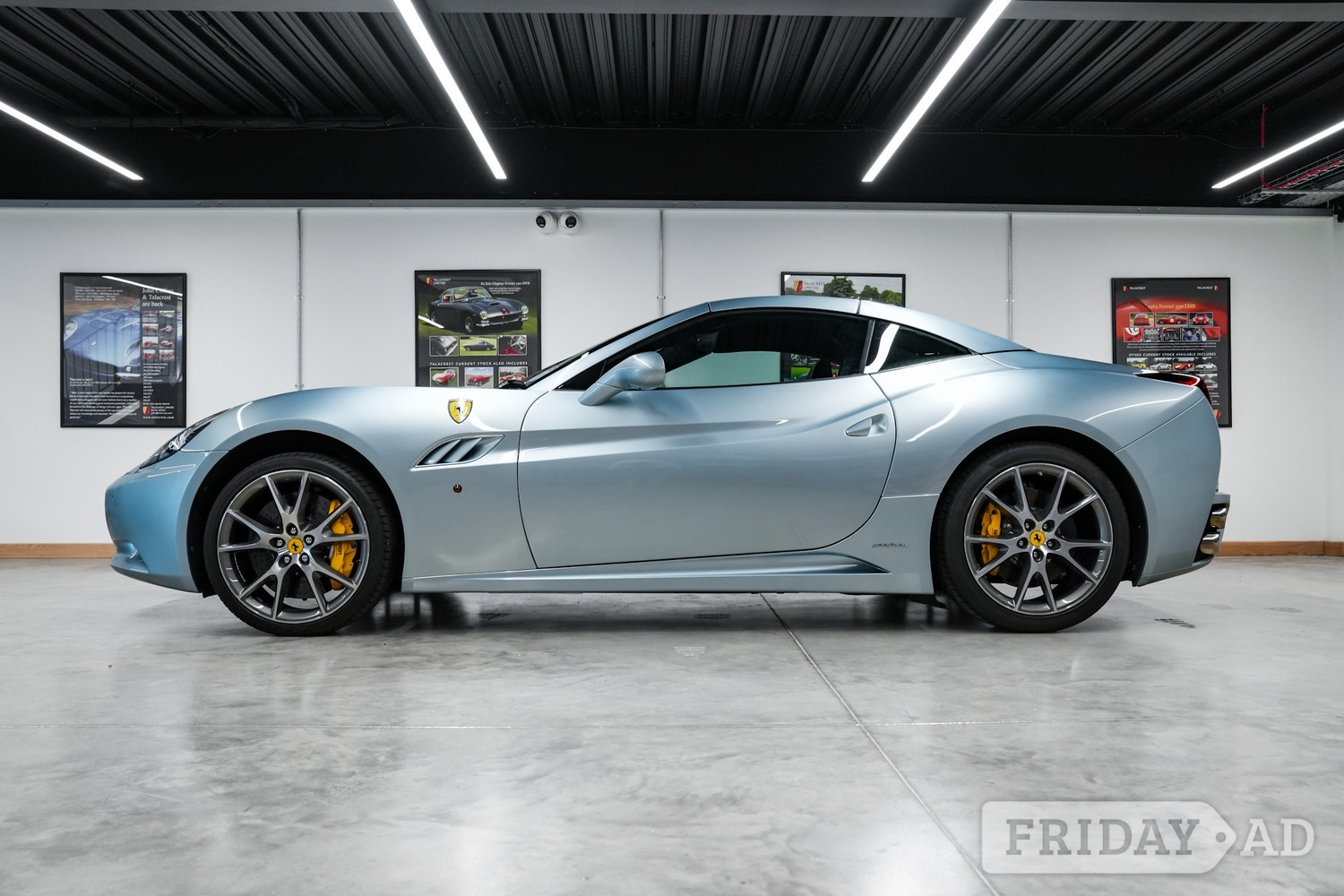 Ferrari California 2011 - Cars in Wokingham