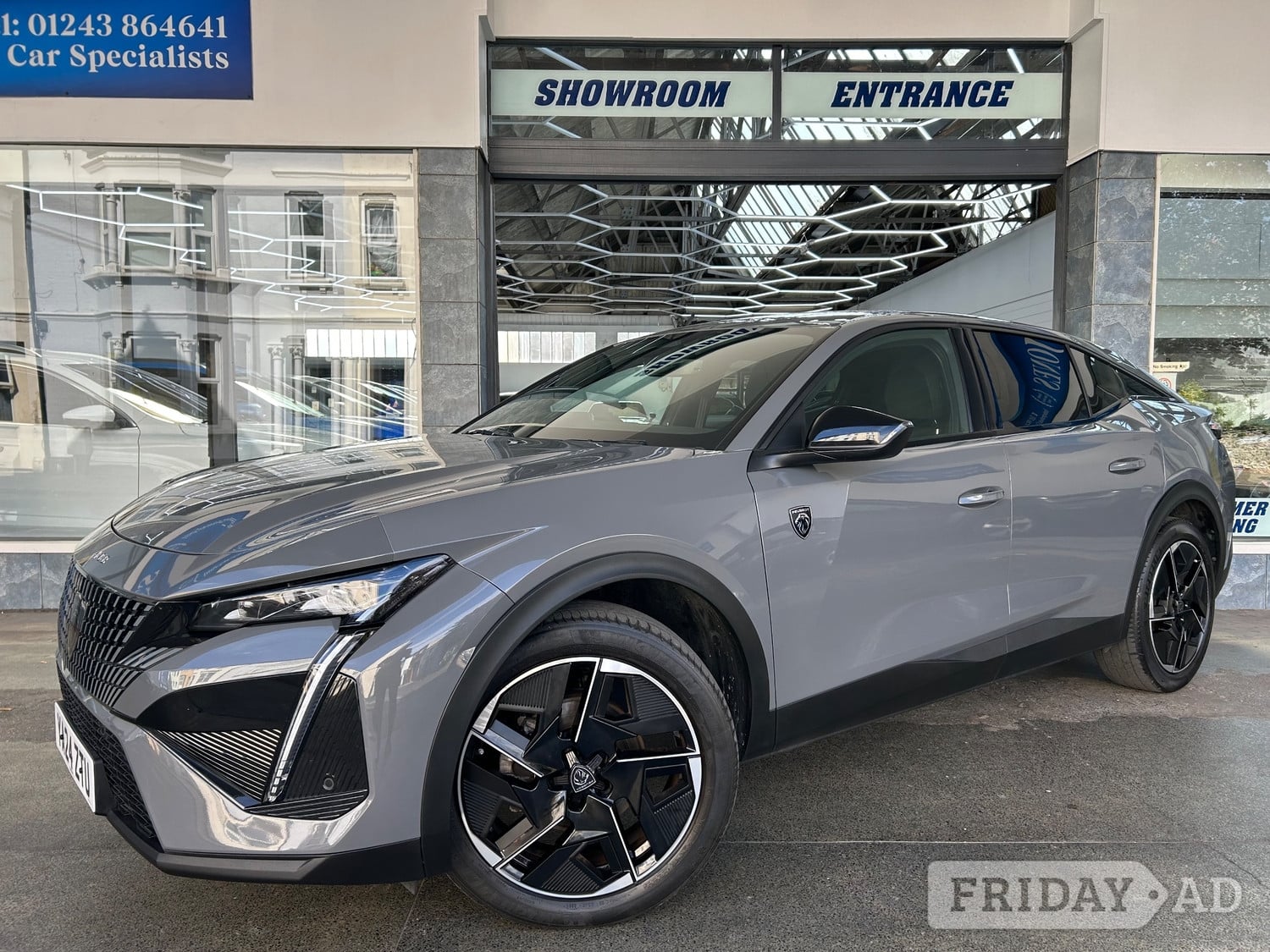 [ berth ]Peugeot 408