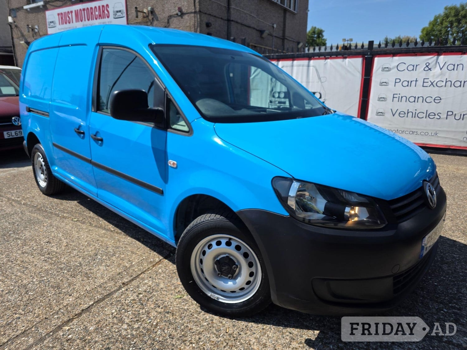 Volkswagen Caddy 2015 in Hounslow