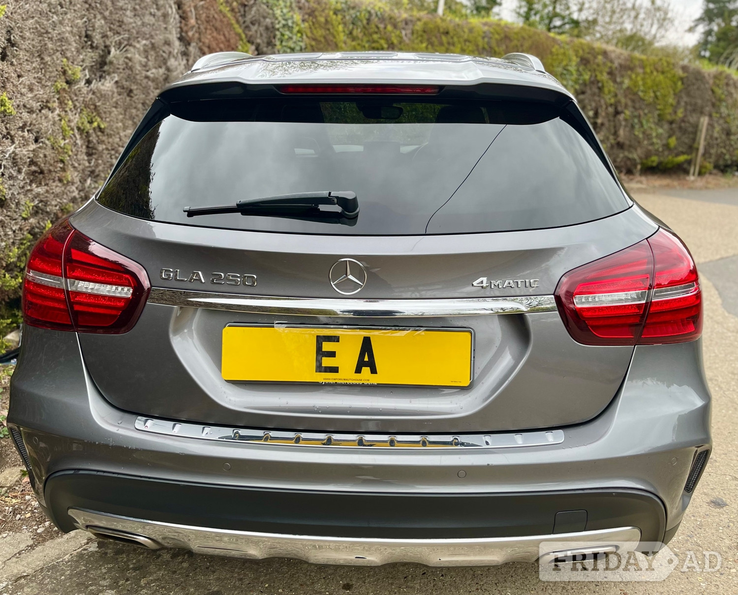 Mercedes-Benz GLA 2018 - Cars