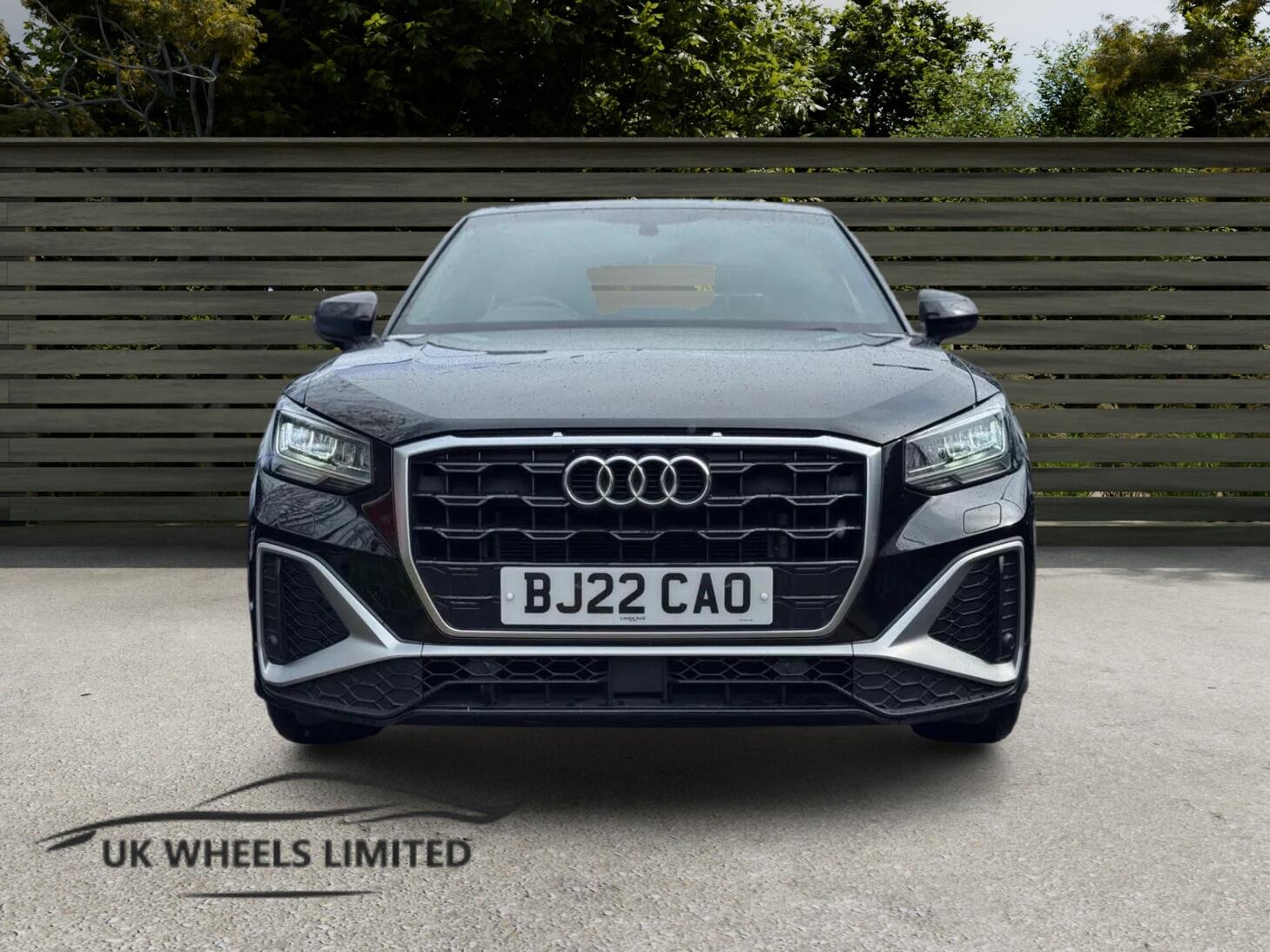 [ berth ]Audi Q2