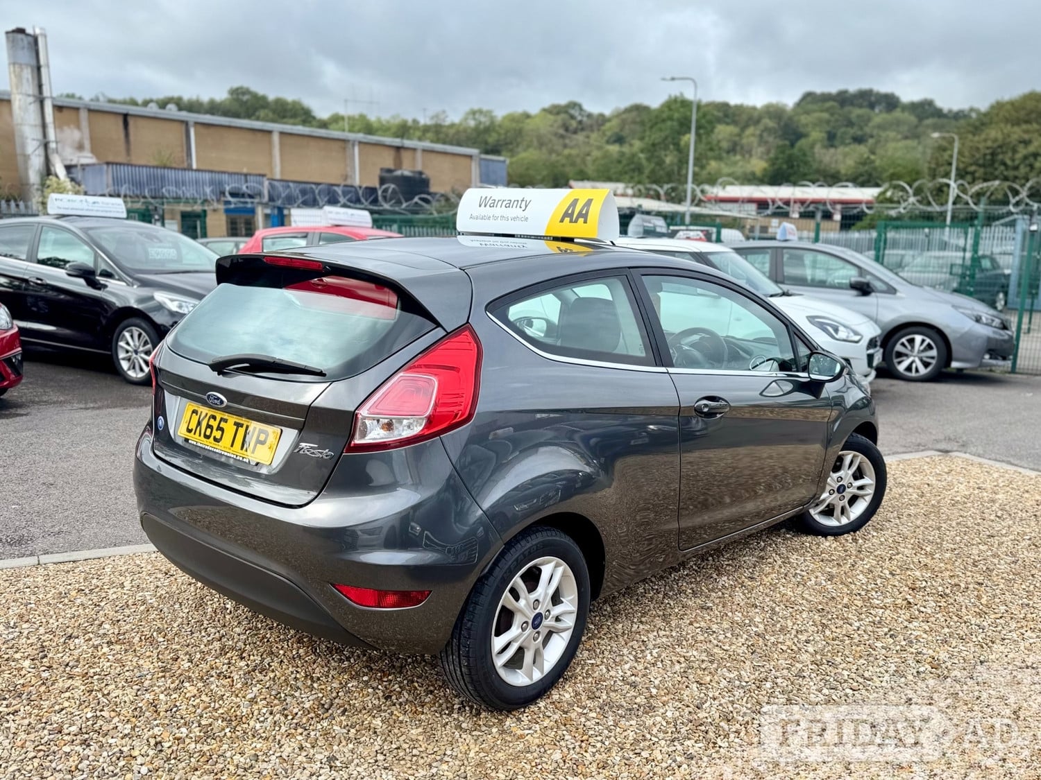 Ford Fiesta 2015 - Cars