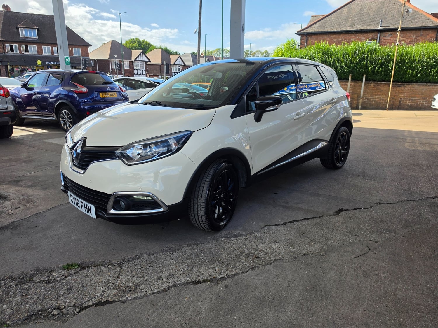 [ berth ]Renault Captur