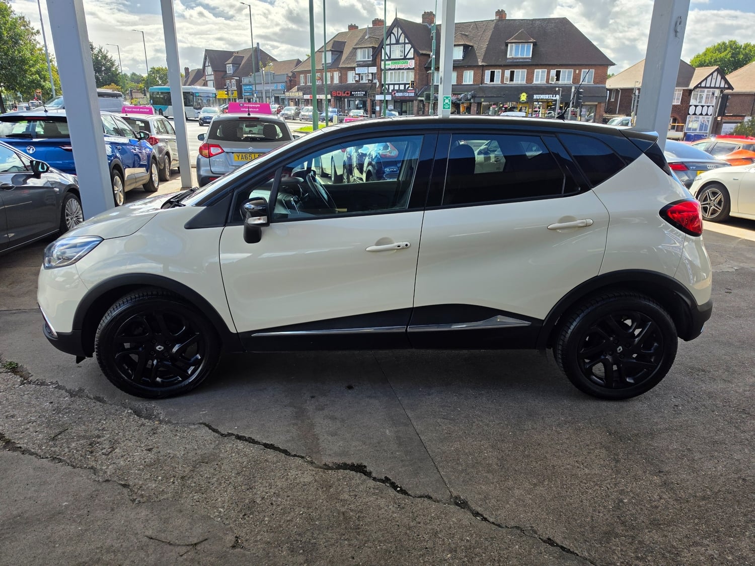 Renault Captur 2016 - Cars