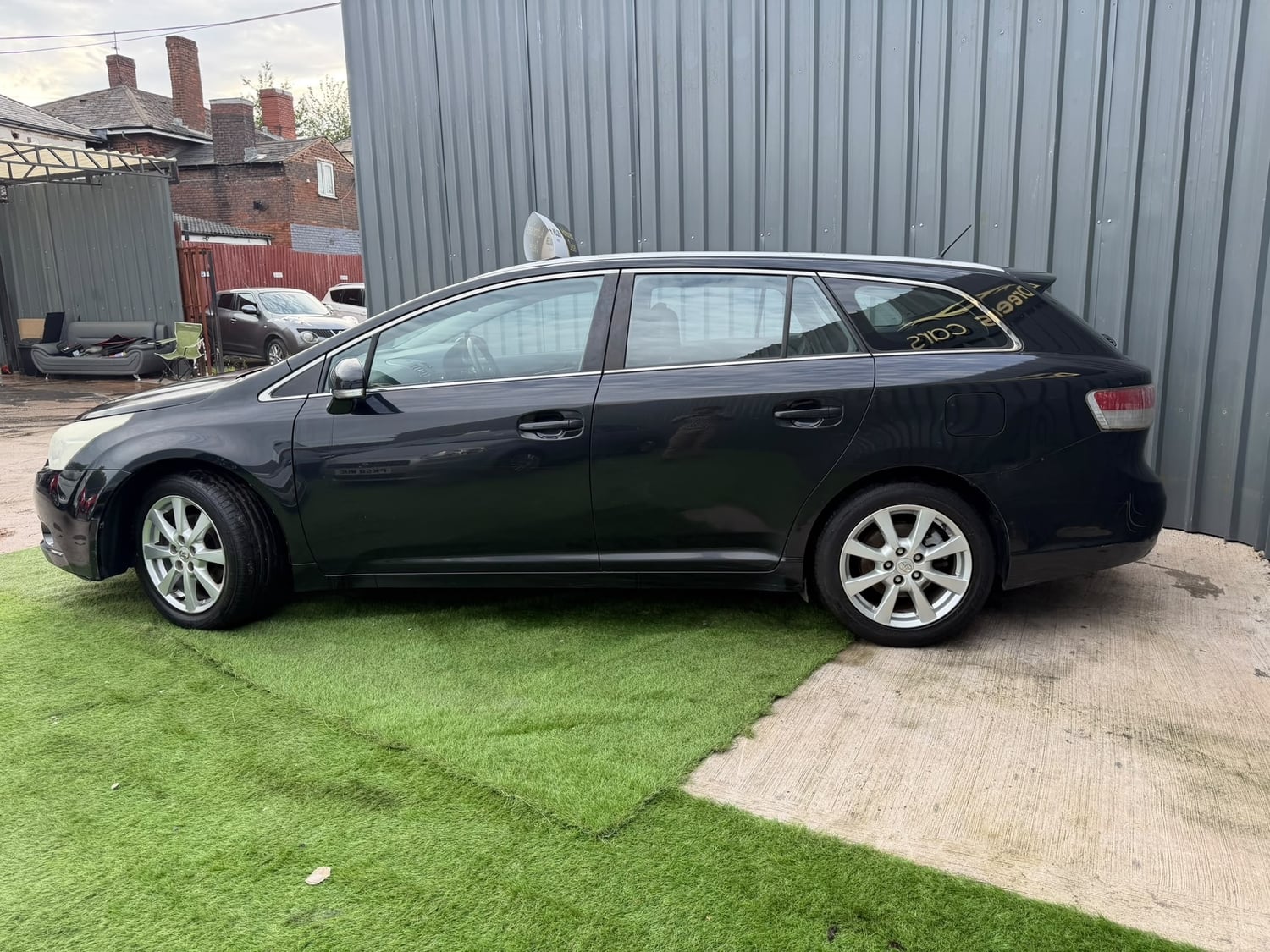 Toyota Avensis Oldbury