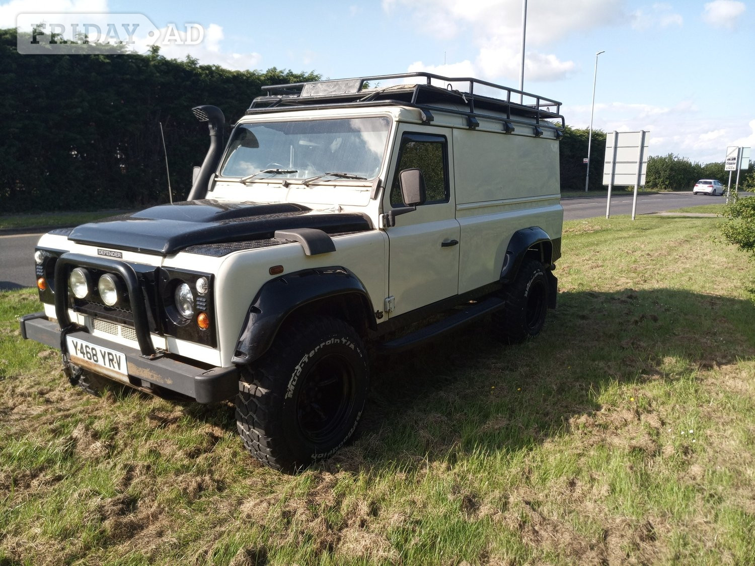 Land Rover Defender 110 2001 in Eastbourne