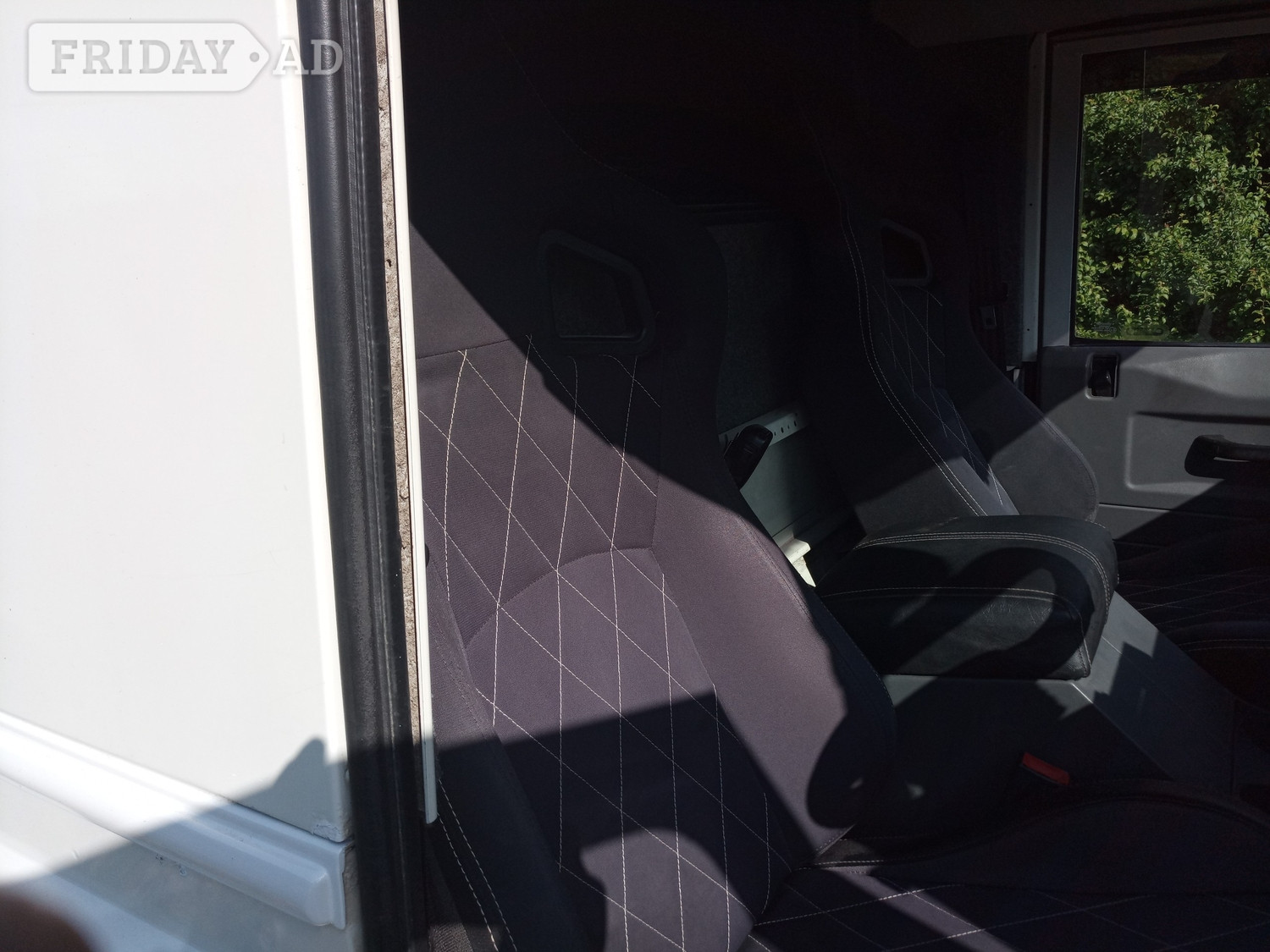 Land Rover Defender 110 2001 - Cars in Eastbourne