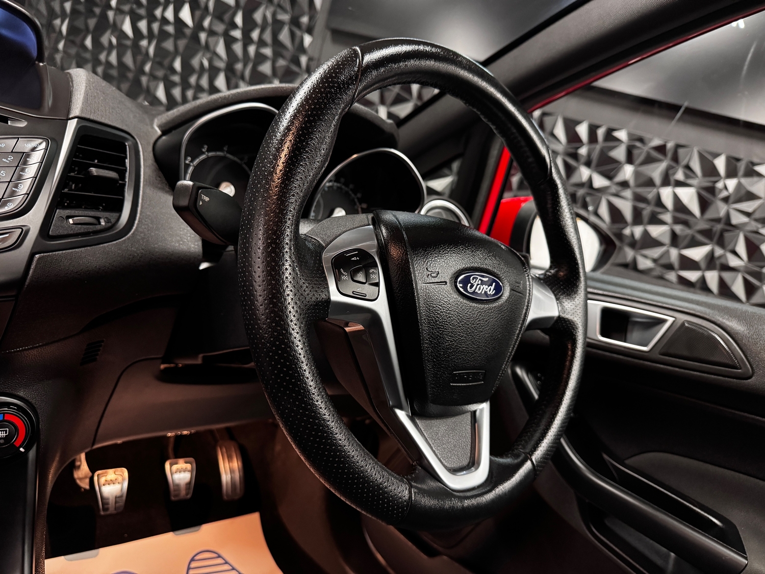 Ford Fiesta 2016 - Cars in Sutton Coldfield