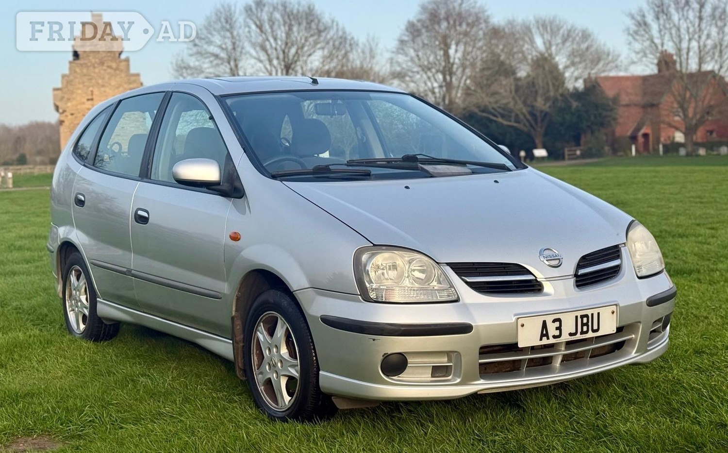 Nissan Almera Tino 2003 - Cars
