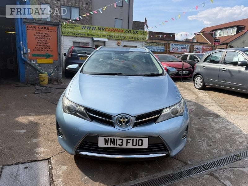 [ berth ]Toyota Auris