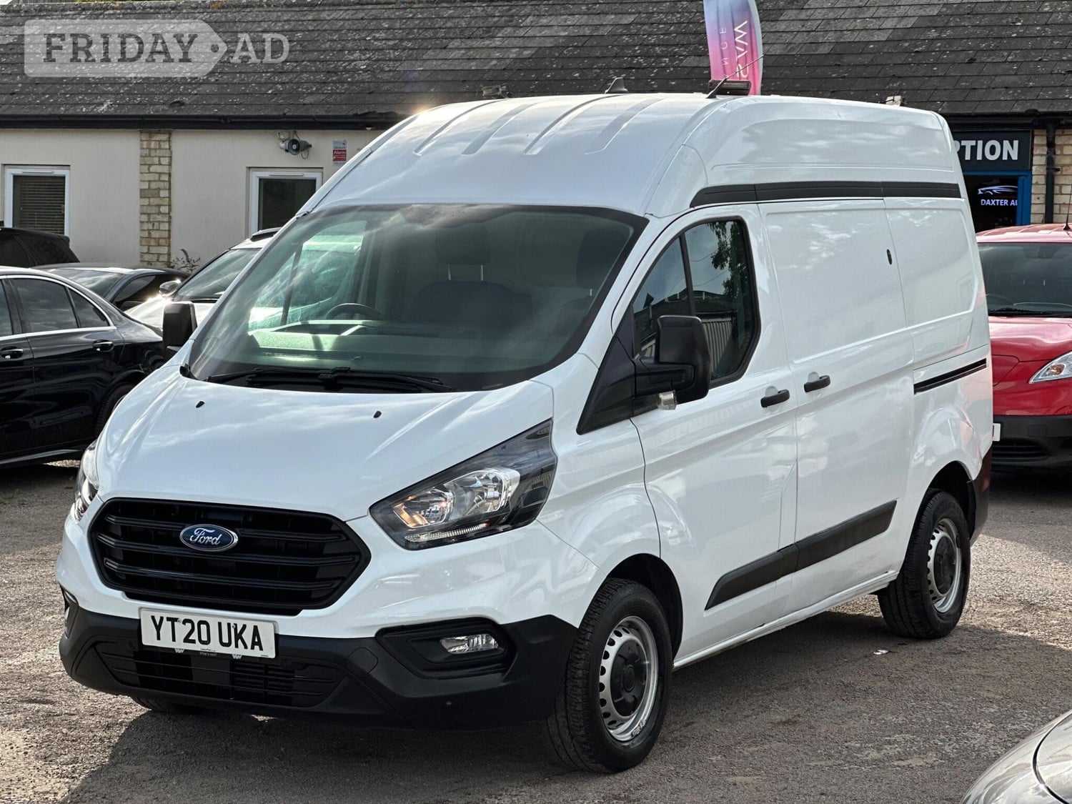 [ berth ]Ford Transit Custom