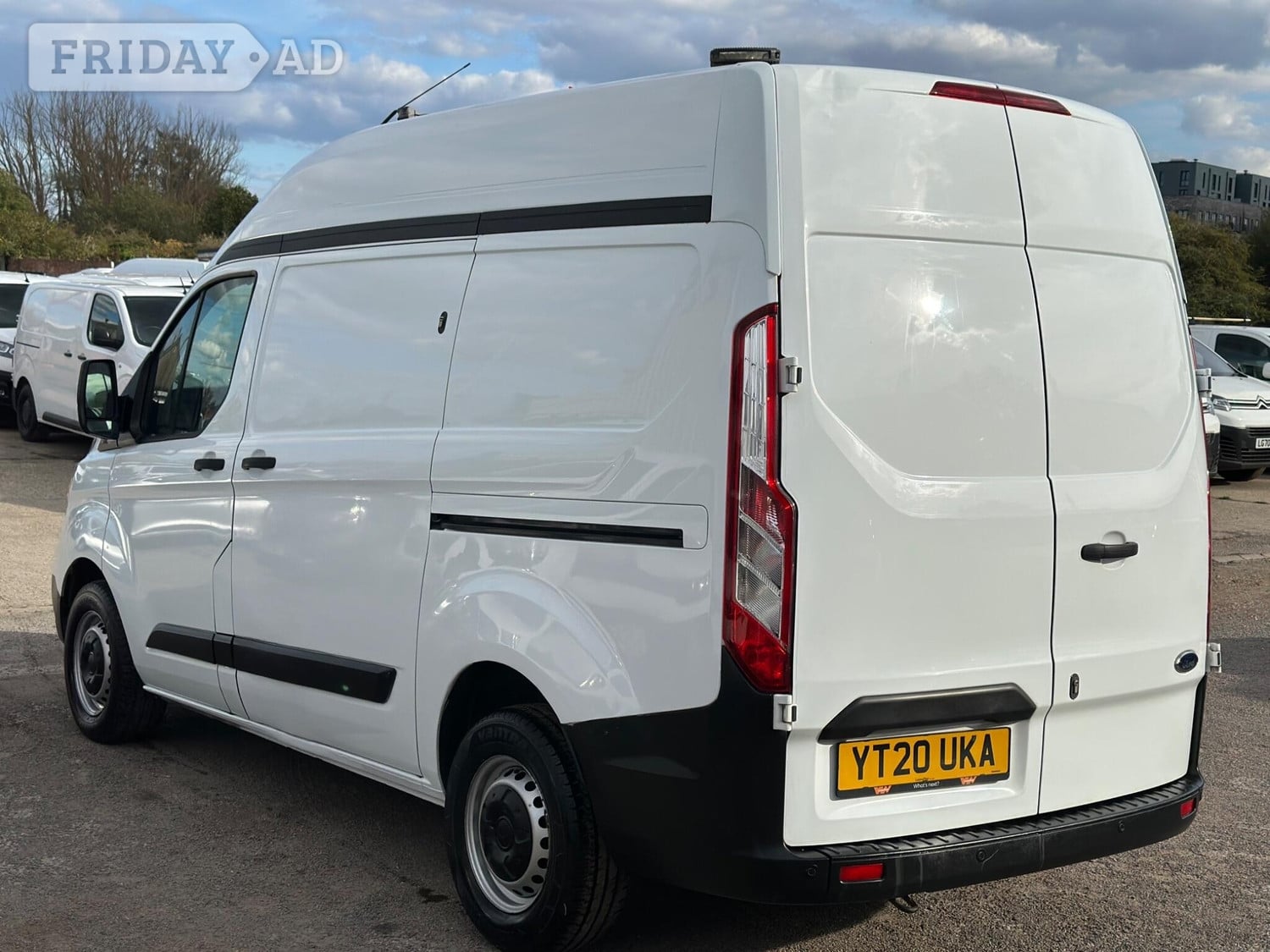 Ford Transit Custom 2020 - Vans & Commercial Vehicles