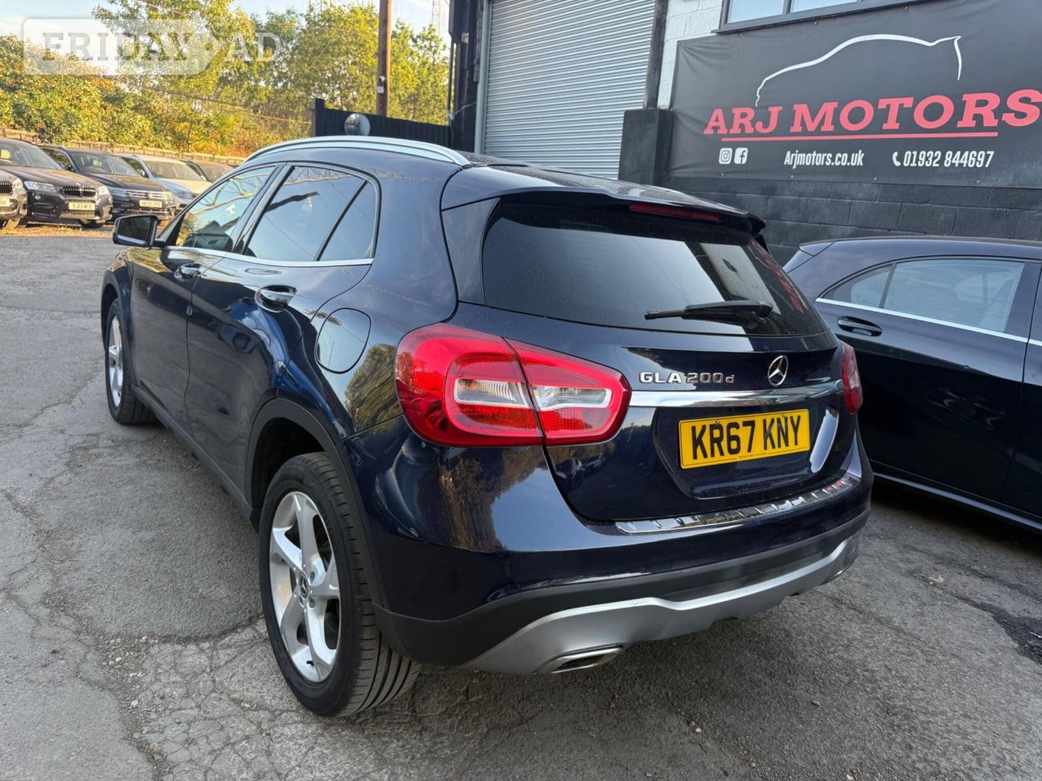 [ berth ]Mercedes-Benz GLA