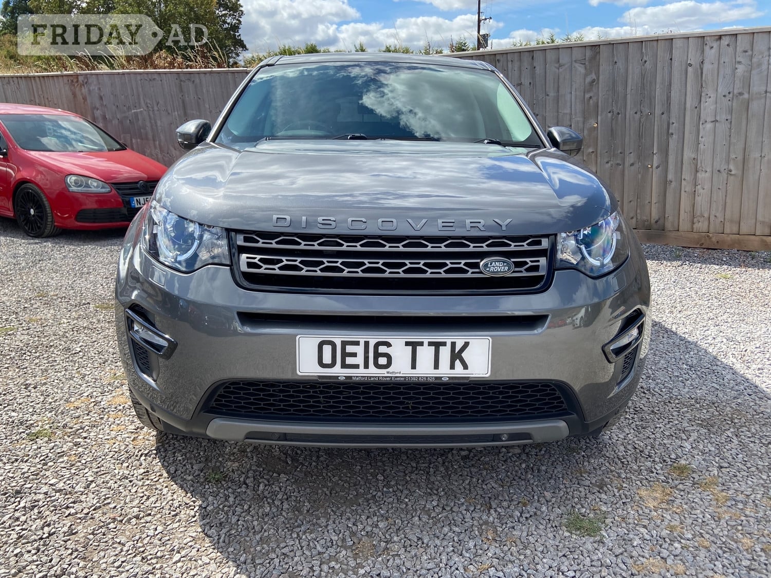 [ berth ]Land Rover Discovery Sport
