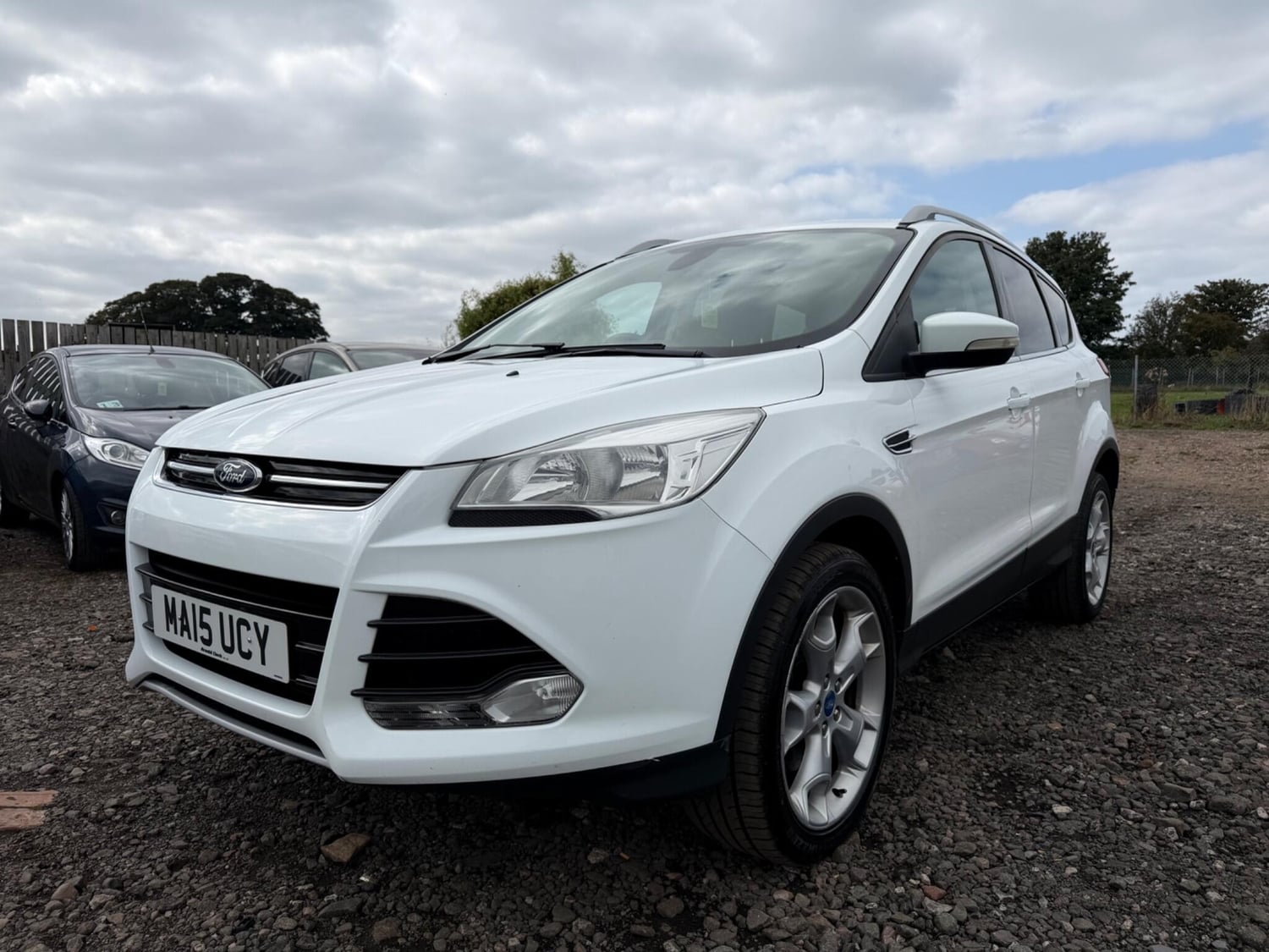 [ berth ]Ford Kuga