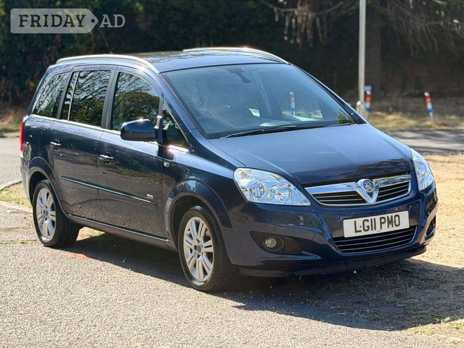 [ berth ]Vauxhall Zafira